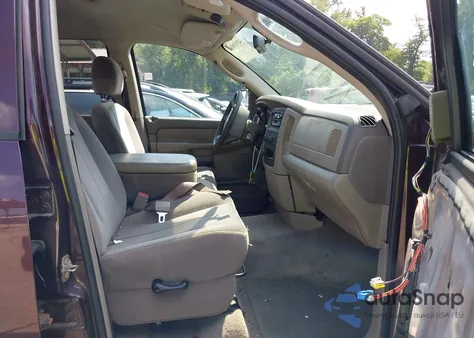 2004 Dodge Ram 1500 Slt/Laramie z USA, uszkodzony, nr VIN 1D7HU18D94S765888